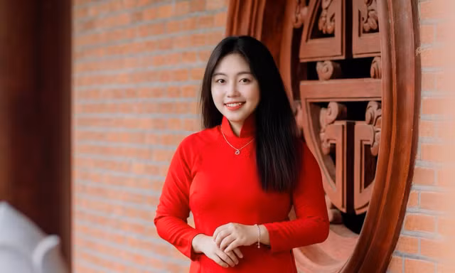 Hành trình trở thành Quán quân cuộc thi ‘Hướng dẫn viên du lịch triển vọng toàn Thành năm 2023' 