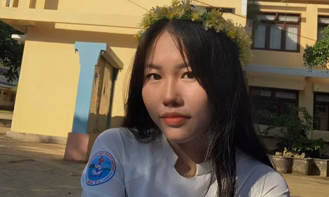 Thủ khoa khối C00 tỉnh Quảng Ngãi là học sinh huyện đảo Lý Sơn 