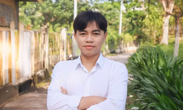 Tân thủ khoa trường ĐH Công nghệ thông tin (ĐHQG TP. HCM): ‘Một hành trình trọn vẹn của tuổi trẻ’