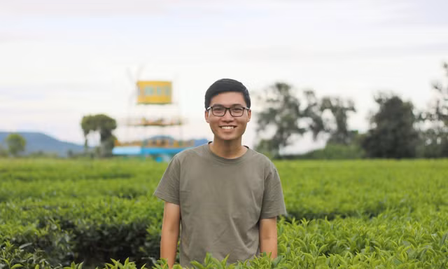 Chàng trai đam mê tình nguyện từ tuổi 16
