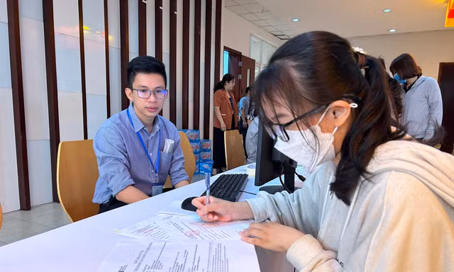 Thêm 2 trường đại học phía Nam công bố mức điểm trúng tuyển sớm