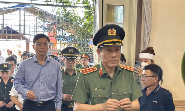 Bộ Công an yêu cầu khẩn trương làm thủ tục công nhận liệt sỹ cho 4 cán bộ chiến sỹ hy sinh 