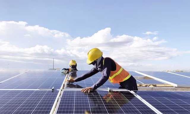 Điều tra việc Bộ Công thương tham mưu phê duyệt 154 dự án điện mặt trời