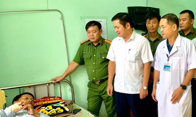 Thiếu tá công an bị thương khi vây bắt đối tượng buôn ma túy nhiễm HIV