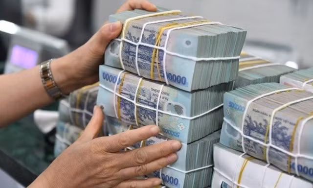 Cựu cán bộ công an và chị gái chiếm đoạt 19 tỷ đồng của ngân hàng