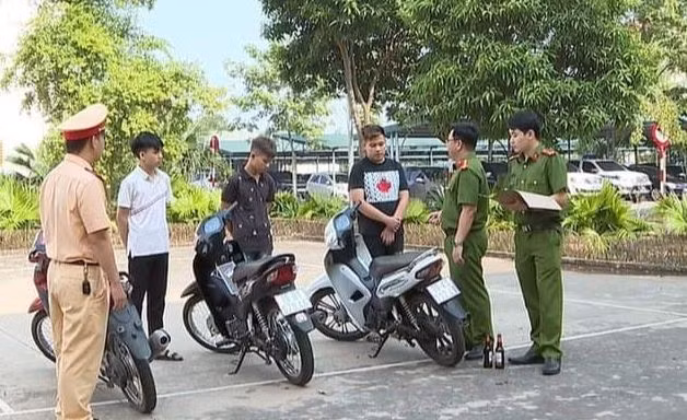 Tạm giam 2 đối tượng tấn công CSGT ở Phú Thọ