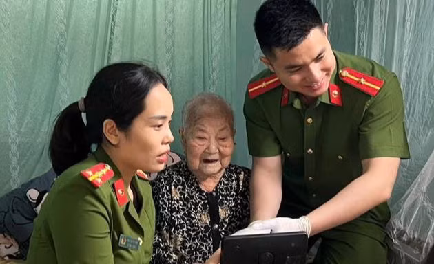 3 ngày nghỉ lễ, công an thu hồ sơ cấp CCCD cho hơn 5.000 người ở Thanh Hoá