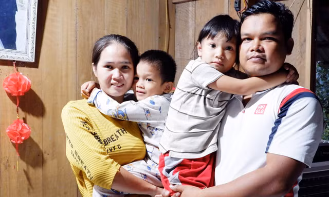 Làng đa dân tộc 