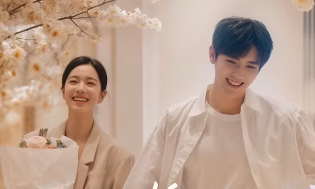 “Ăn, Chạy, Yêu” thành tích lẫn danh tiếng quá kém, Trần Phi Vũ chưa thể trở mình