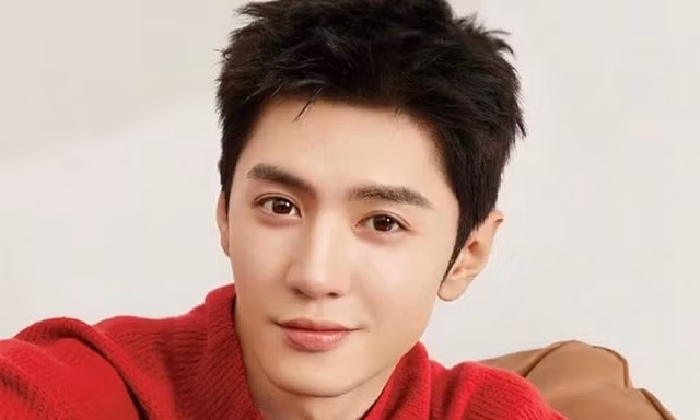 Trần Triết Viễn của “Vụng Trộm Không Thể Giấu” hào phóng lì xì fan tới 500 triệu đồng