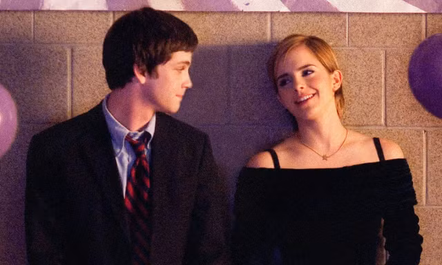 Hai bạn diễn nam nổi tiếng của Emma Watson: Người tưởng đã giải nghệ, người tự đạp đổ sự nghiệp