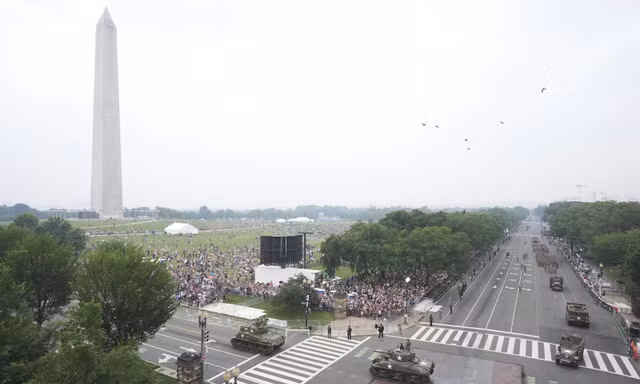 Toàn cảnh lễ duyệt binh quy mô lớn của Mỹ