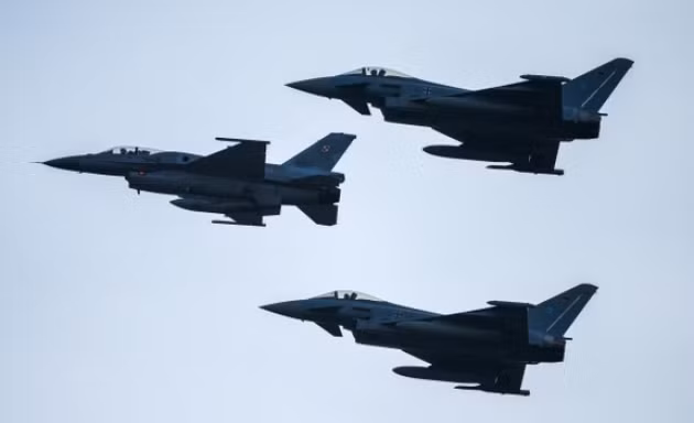 Đức điều tiêm kích bám đuôi máy bay trinh sát Nga trên Biển Baltic