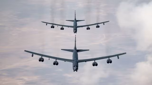 Máy bay ném bom B-52H của Mỹ xuất hiện ở Trung Đông