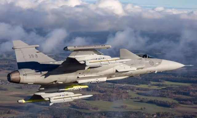 Không quân Brazil đưa máy bay chiến đấu Saab Gripen E vào biên chế 