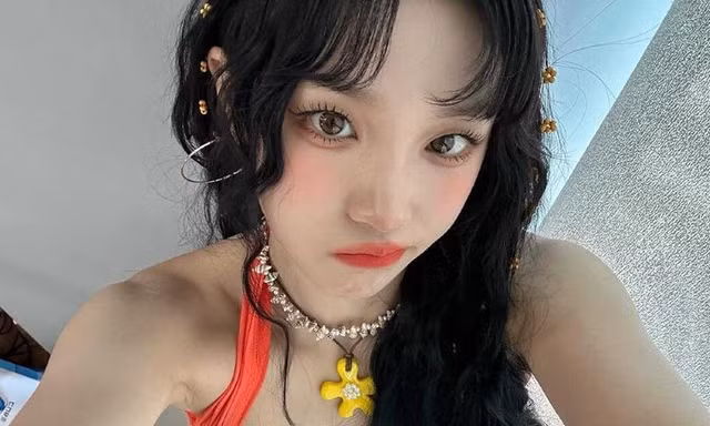 Yuqi của (G)I-DLE khiến fan nức lòng vì hành động 'bá đạo' này