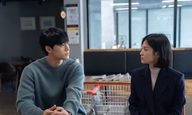Không phải tin đồn hẹn hò với Cha Eun-Woo, sự thật mới được tiết lộ về Song Hye Kyo mới gây 'choáng'