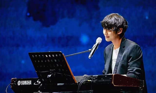 Ahn Hyo Seop: 'Chỉ nhìn thôi đã thấy phấn khích'