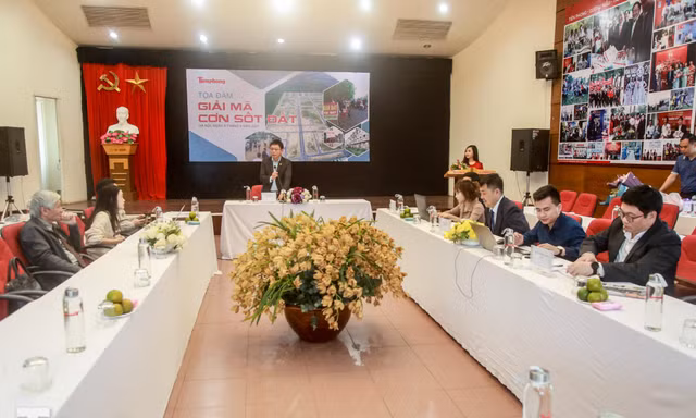 Toàn cảnh tọa đàm 'Giải mã cơn sốt đất'
