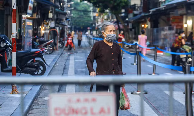 Quận Long Biên sẽ có 8 phường ở trạng thái 'bình thường mới'