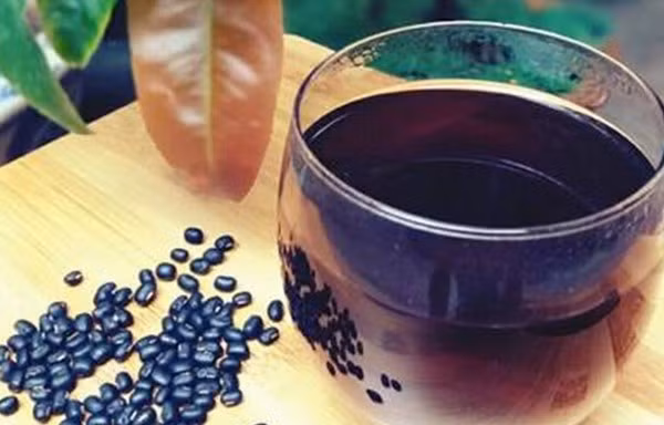 Nước đỗ đen có nhiều tác dụng cho sức khỏe