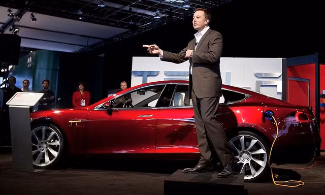 Tesla đang chứng minh triết lý làm ô tô của Toyota không còn đúng