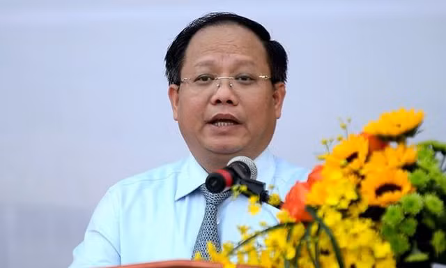Phó Bí thư thường trực Thành ủy TPHCM Tất Thành Cang. Ảnh: Huy Thịnh