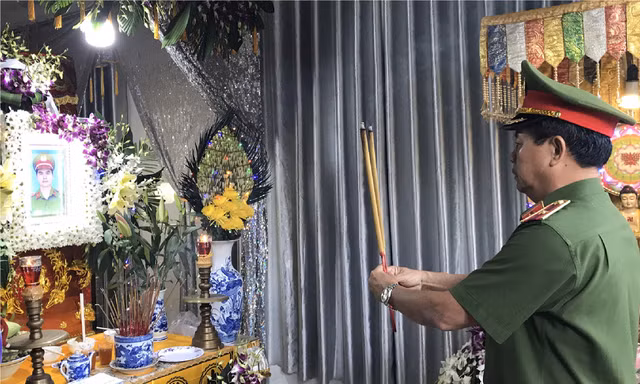 Trung úy CSGT bị ‘quái xế’ tông tử vong