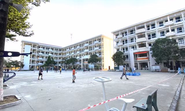 TPHCM đề nghị Quân khu 7 hỗ trợ thêm 10.000 giường phục vụ cách ly
