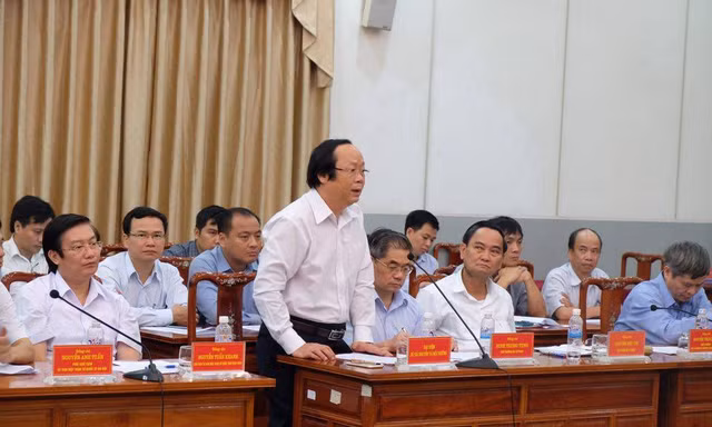 Thứ trưởng Bộ TN&MT Võ Tuấn Nhân phát biểu tại Hội nghị. Ảnh: Trần Hoàng