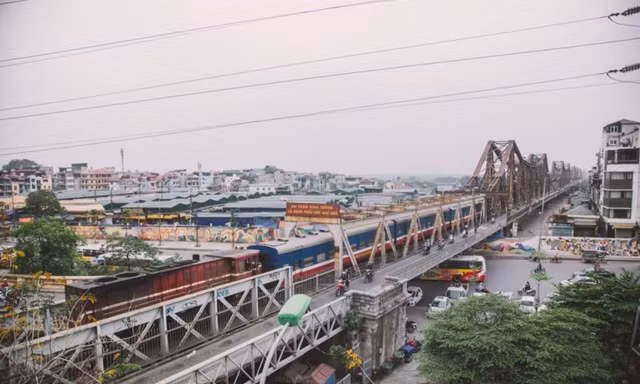 Trải nghiệm hành trình xe lửa đặc biệt đến nhà máy xe lửa Gia Lâm từ 17/11