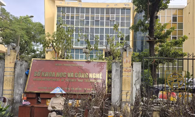 Rà soát toàn bộ các trụ sở cơ quan bỏ hoang, lãng phí tại Hà Nội