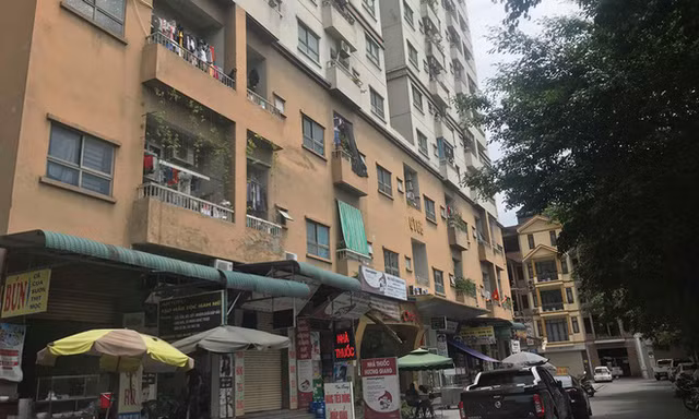 Sổ đỏ cấp rồi lại thu hồi: Dân mua nhà dự án vi phạm vẫn ngồi trên 'lửa'