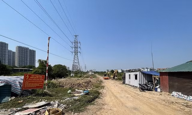Hà Nội cưỡng chế, giải phóng mặt bằng tuyến đường 3km ở quận Nam Từ Liêm