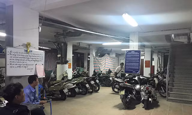 Chính quyền 'câu giờ' cho chung cư mini vi phạm?