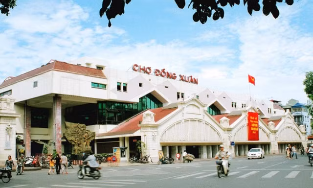 Hà Nội: Kiên quyết xử lý tình trạng “chặt chém” du khách