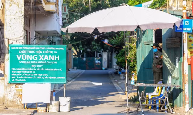 Huyện ngoại thành Hà Nội siết chặt hơn sau khi thành ‘vùng xanh’?