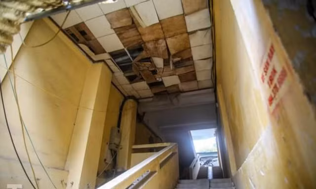 Chung cư nguy hiểm cấp D tại 51 Huỳnh Thúc Kháng, quận Đống Đa vẫn chưa thể xây dựng lại