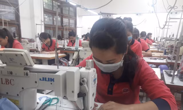 Doanh nghiệp Hà Nội được hoạt động trong trạng thái "bình thường mới"