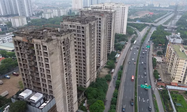 Cận cảnh loạt bệnh viện, ký túc xá nghìn tỷ bỏ hoang