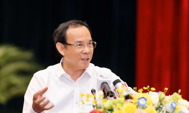 Bí thư Thành ủy TP HCM Nguyễn Văn Nên nhận thêm trọng trách