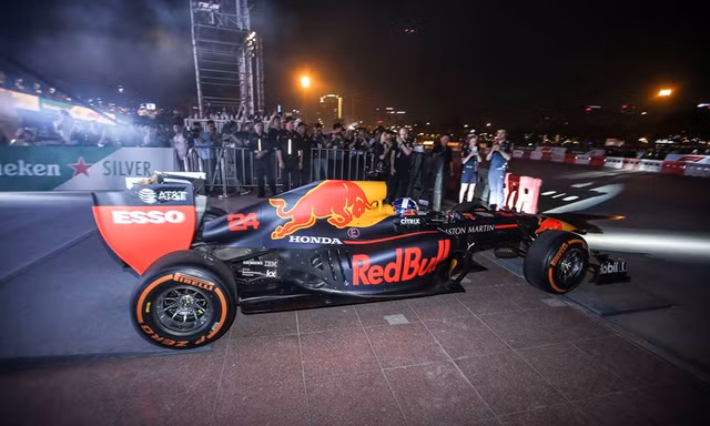 F1 Việt Nam mở 2 hạng vé cho người hâm mộ