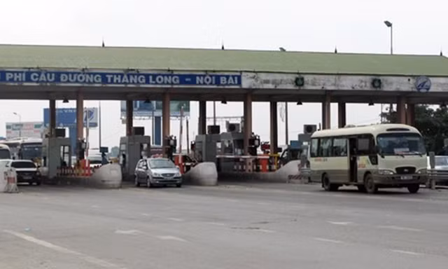 Trạm thu phí Bắc Thăng Long - Nội Bài. Ảnh: HNM