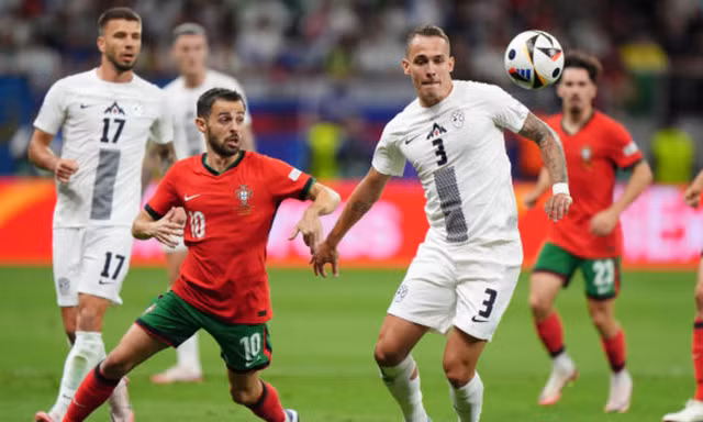 Highlights Bồ Đào Nha vs Slovenia: Ronaldo sút hỏng 11m, thủ môn Costa hóa người hùng