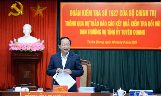 Đoàn Kiểm tra của Bộ Chính trị làm việc với Ban Thường vụ Tỉnh ủy Tuyên Quang