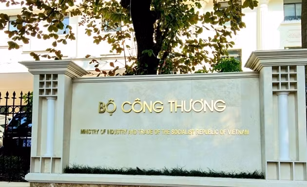 Nhiều cán bộ chịu trách nhiệm đối với những vi phạm trong thực hiện Quy hoạch điện VII