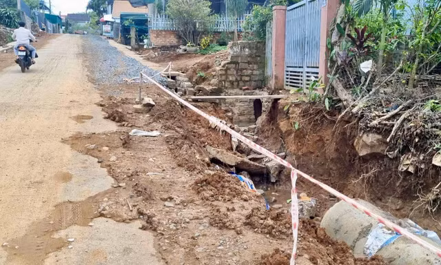 Để các dự án đầu tư công chậm tiến độ, một chủ tịch xã ở Lâm Đồng bị phê bình
