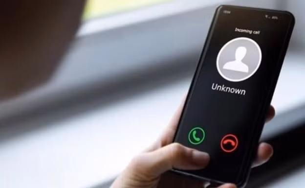 Bị lừa cài app đóng tiền điện, người dân mất sạch hàng trăm triệu