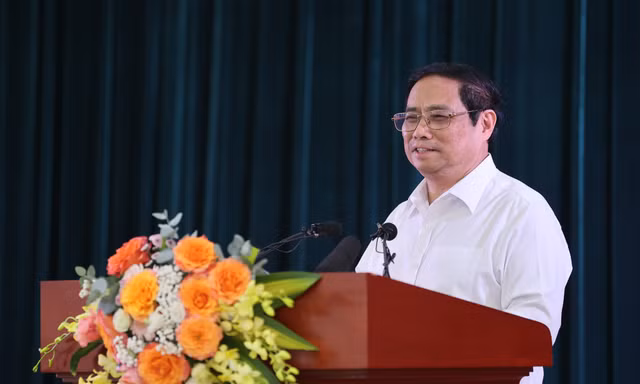 Thủ tướng: Người làm báo nhạy bén về chính trị, nhạy cảm về kinh tế 