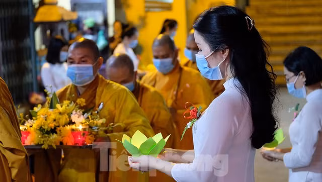 Phật giáo coi tháng 7 là mùa Vu Lan báo hiếu, không có quan niệm tháng ‘cô hồn’